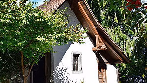 Backen_im_alten_Ofehuesi_1-web_5877de2011